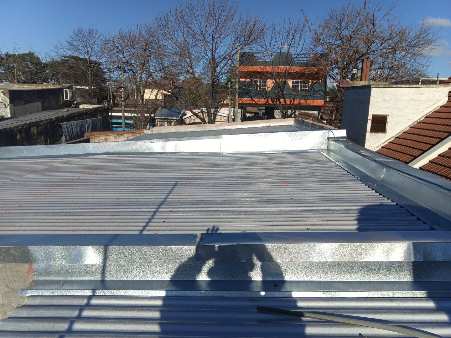 Zingueria en Techo de Chapa - D&L Construcciones